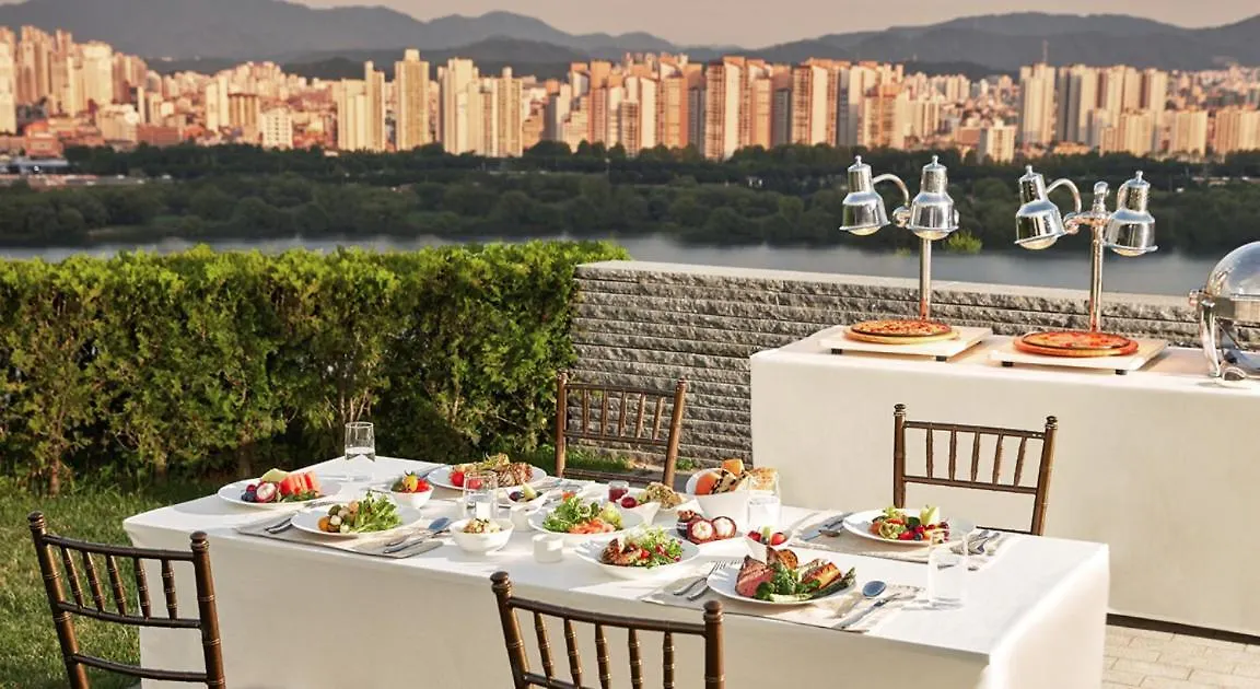 Vista Walkerhill Seoul - Formerly W Seoul 5*,