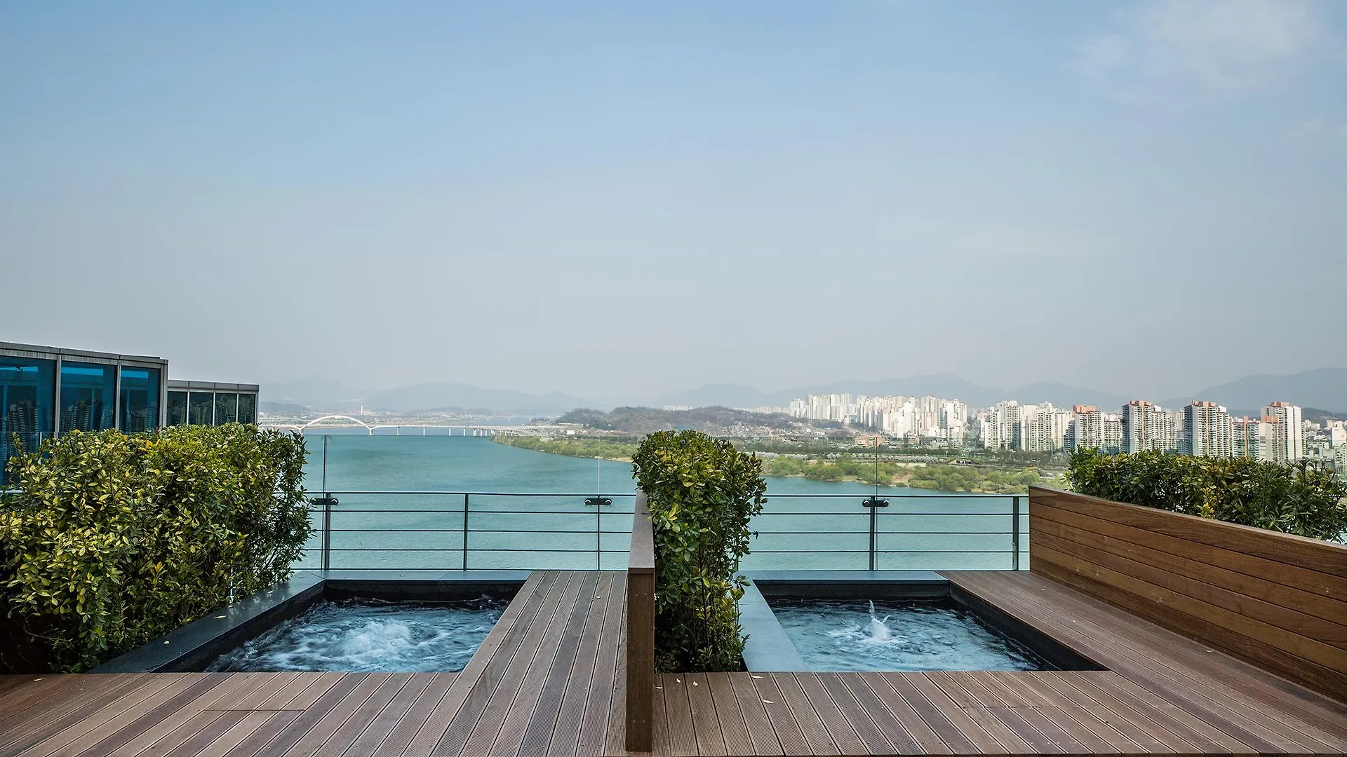 Hotel Vista Walkerhill Seoul - Formerly W Seoul